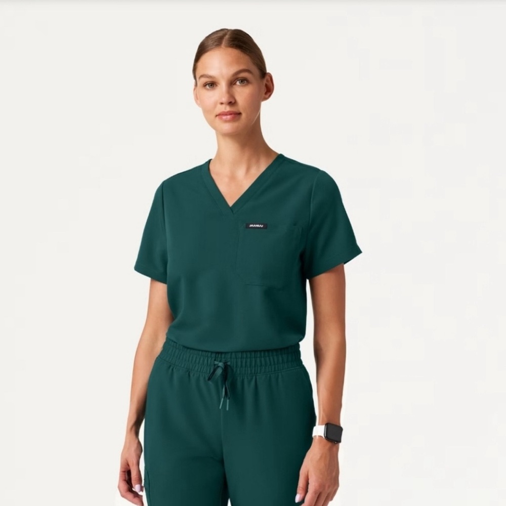 Jaanuu Scrub Set. S/M Like New BEST OFFER